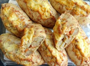 Veg and Cheese Pasties